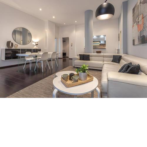 Agathae Luxury Apartament with Garden