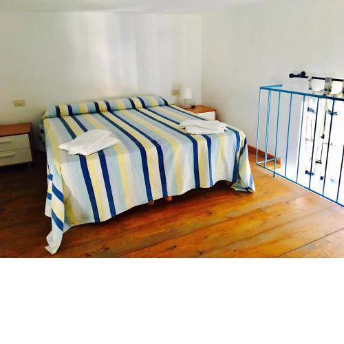 Agenzia Isotur LOCANDA NONNA GIULIA 33 VISTA MARE- SOPPALCATA