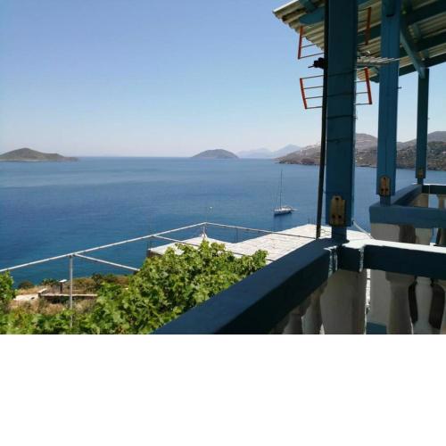 AGIA KYRIAKI FAMILY APARTMENT