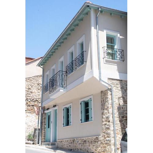 Agiopetra Lofts