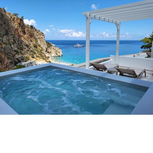 Agnantema luxury suites