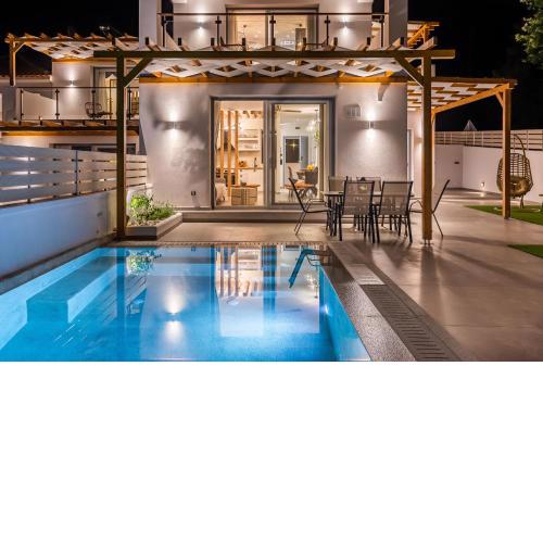 AGNONTAS LUXURY VILLAS