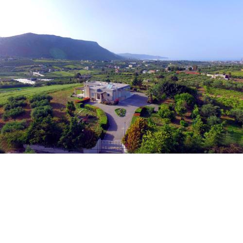 Agrilida Luxury Villa