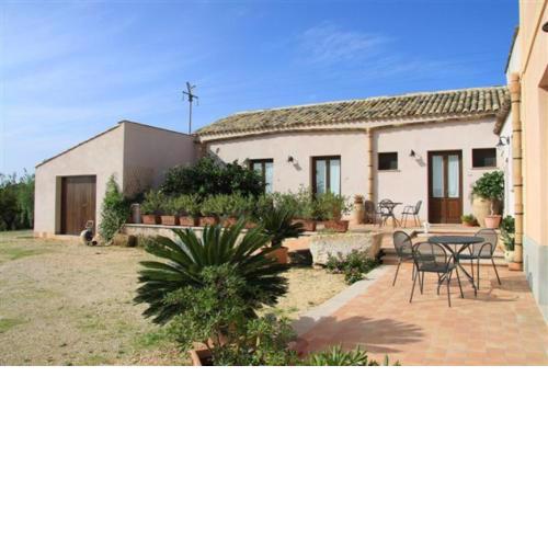Agriturismo Baglio Donna Santa