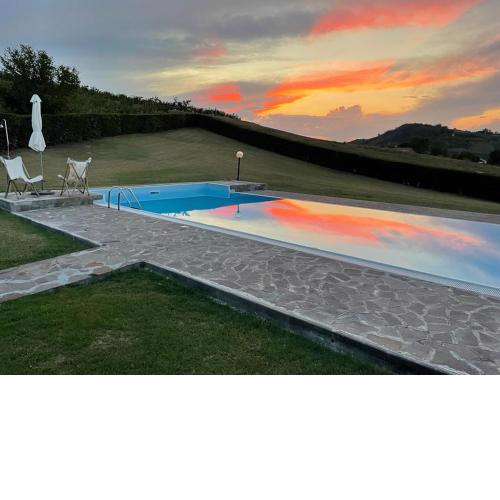 Agriturismo La Colomba Nizza Monferrato "Cascina vigneto"
