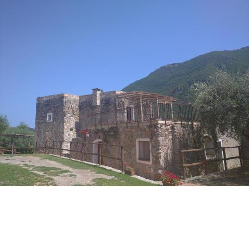 Agriturismo LE CASE ROTTE