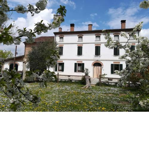 Agriturismo Loghino Sabbioni