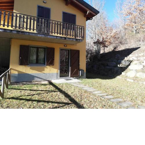 Ai piedi del Monte Cimone