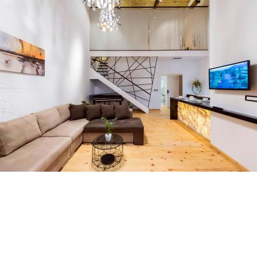 Aigli Seafront Loft-Bespoke Design Gem