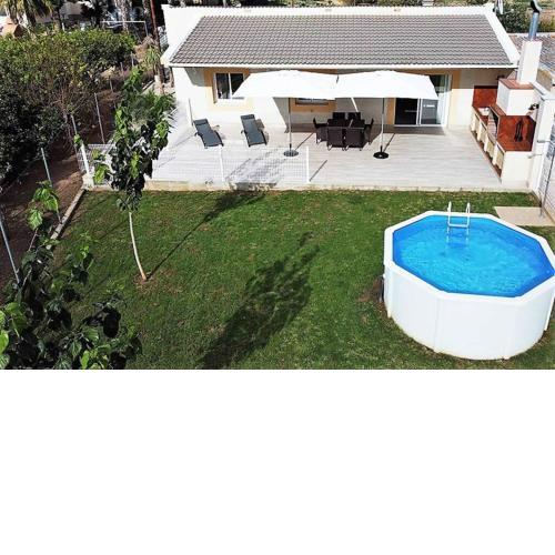 Aimar - Casa en Deltebre con jardín, piscina privada y barbacoa