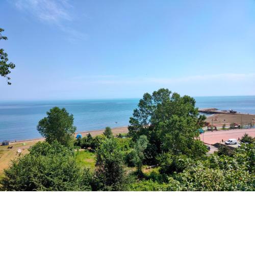 Airport Family Seaview Villa