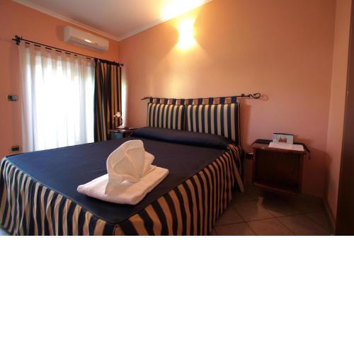 Airport Hotel