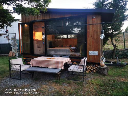 Airport Tinyhouse
