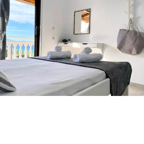Airy Flat at Xenios Avlais