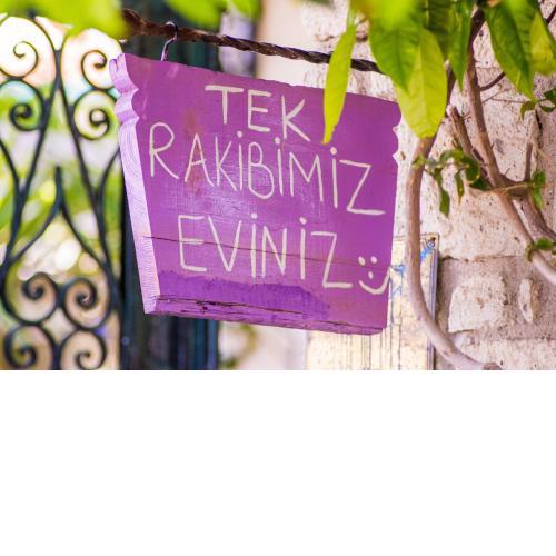 Aişem By Hire