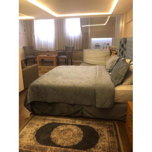 Aiza Suites
