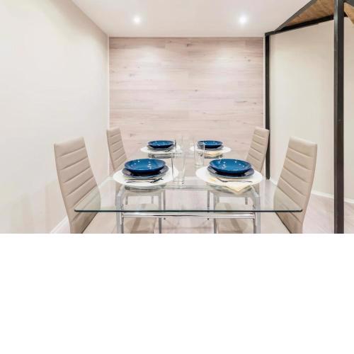 Akacfa 62 Dowtown 2BR Wifi+AC