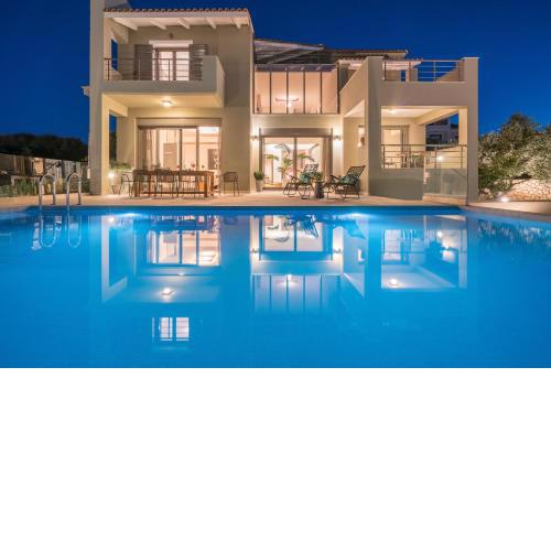 Akemi Luxury Villa