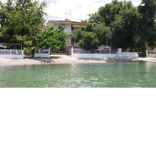 Akrogiali