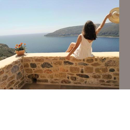Akrolithi Boutique Hotel & Suites