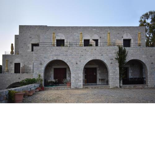 Akroyiali Apartments