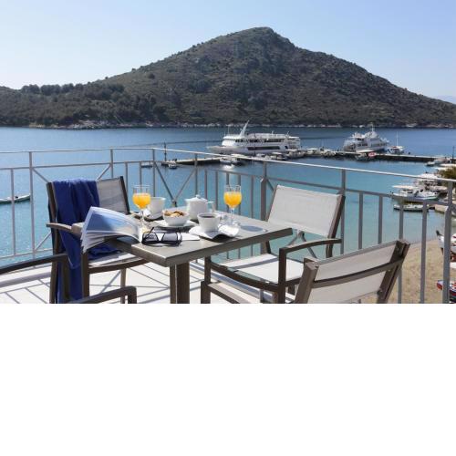 Aktaion Hotel