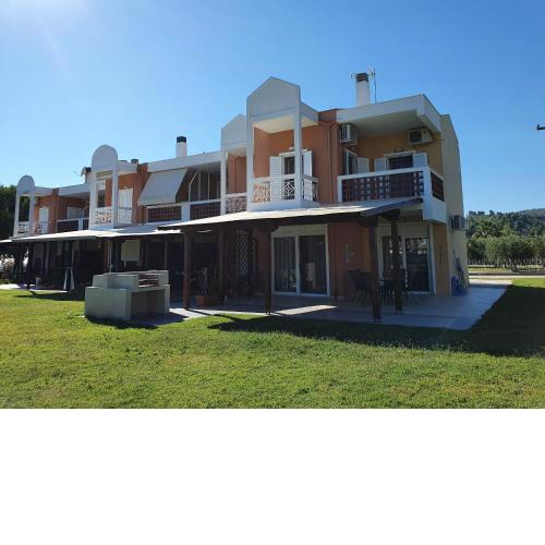 Aktea Seafront Houses