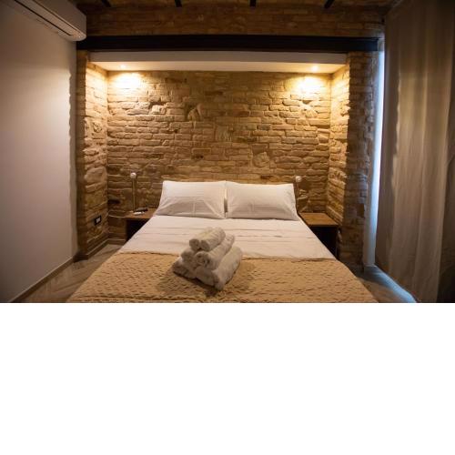 AL 54 Accommodation