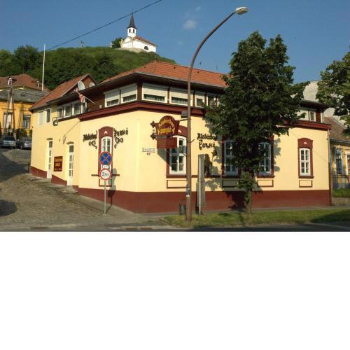Alabárdos Panzió és Apartmanház