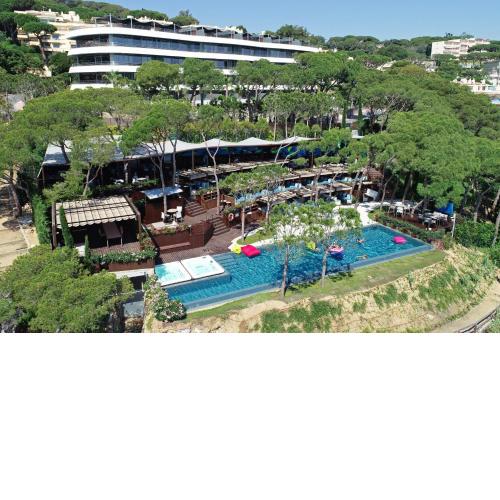 Alàbriga Hotel & Home Suites GL