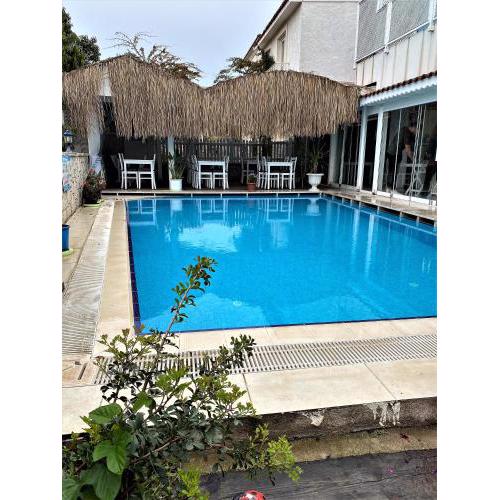 Alacati Eldoris Butik Hotel