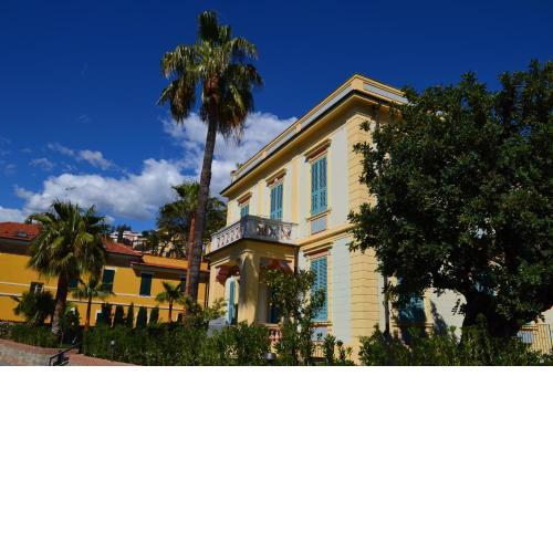 Alaxia Luxury Apartments