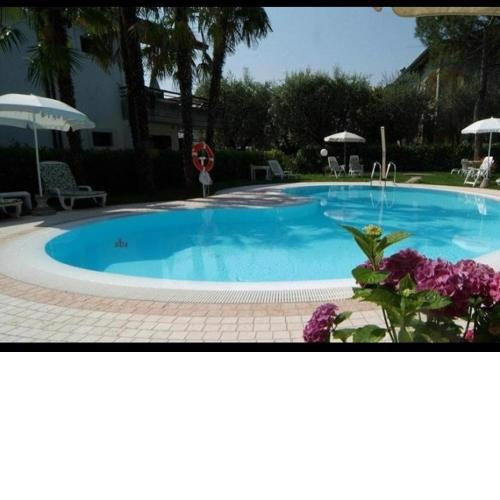Alba residence