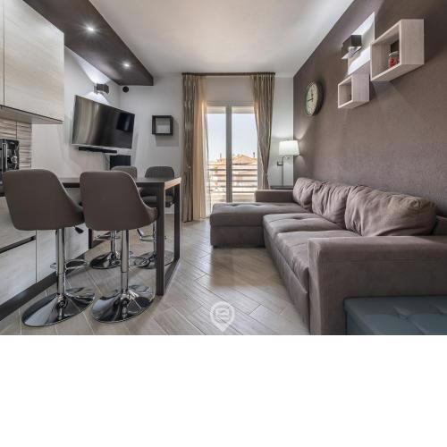 Alba's Apartment - WiFi & Private Parking
