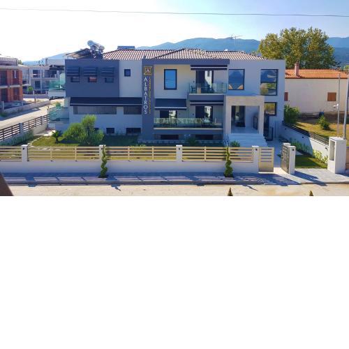 Albatros Luxury Suites