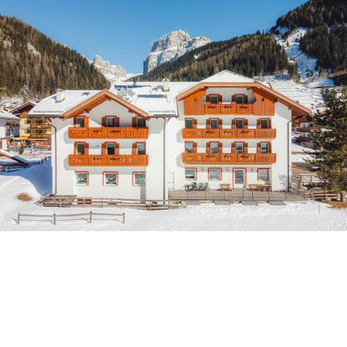 Albergo Canazei
