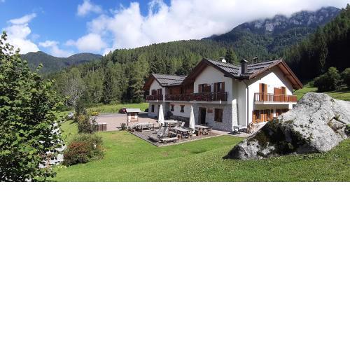 Albergo Chalet Abete Rosso