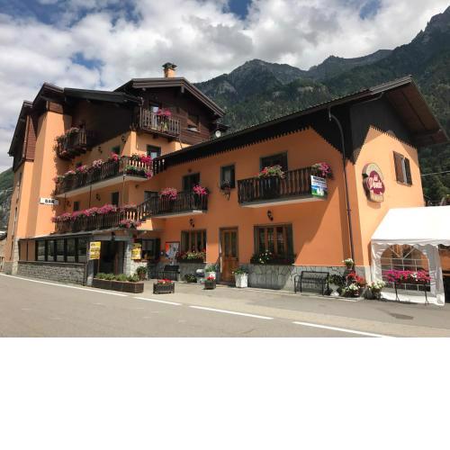 Albergo Del Ponte
