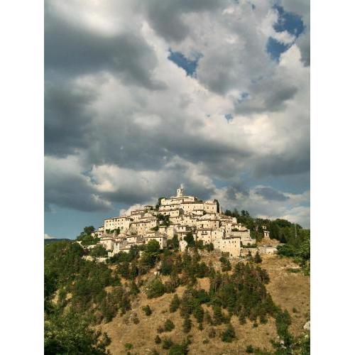 Albergo Diffuso Crispolti