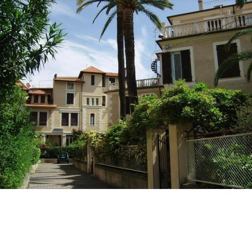 Albergo Fiorenza & Banksia Meublè