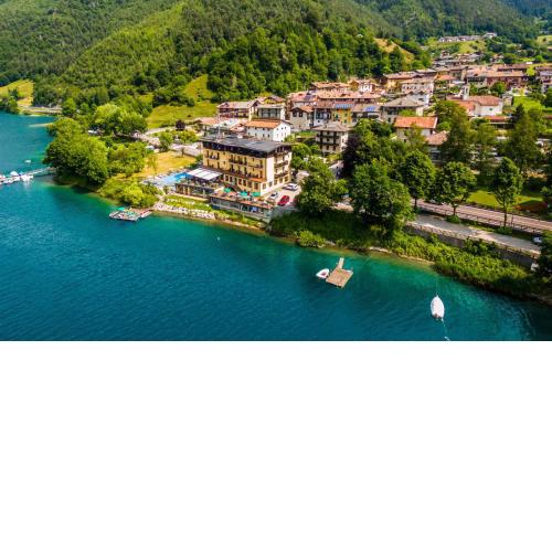 Albergo Mezzolago
