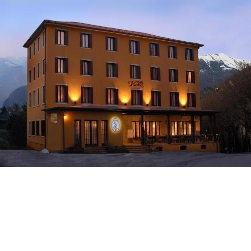 Albergo Ristorante Flora