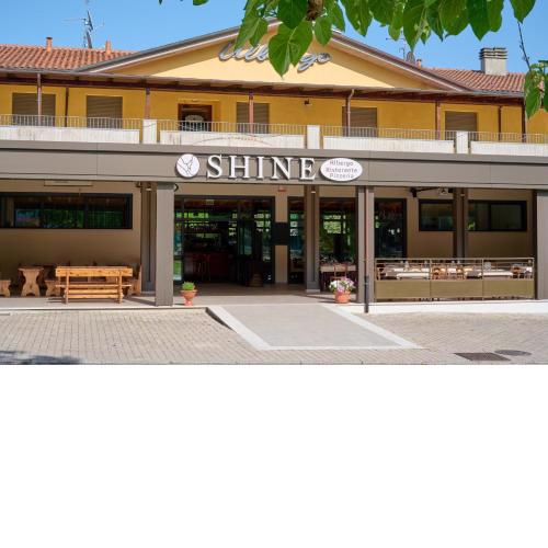 Albergo Shine