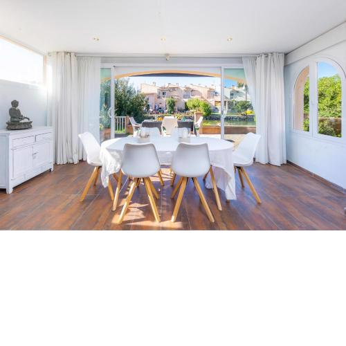 Alcudia House