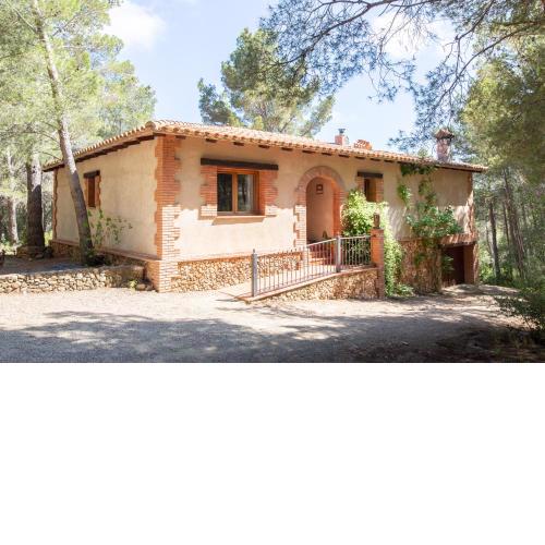 AldeaMia, Cozy villa for 7 people, pool, mountain view, beach at 8 min