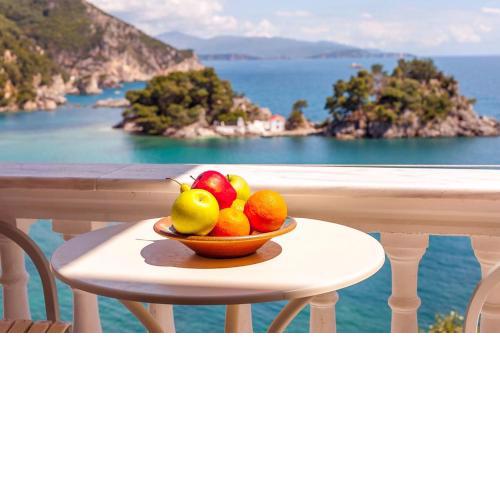 Alekas Parga Apartments