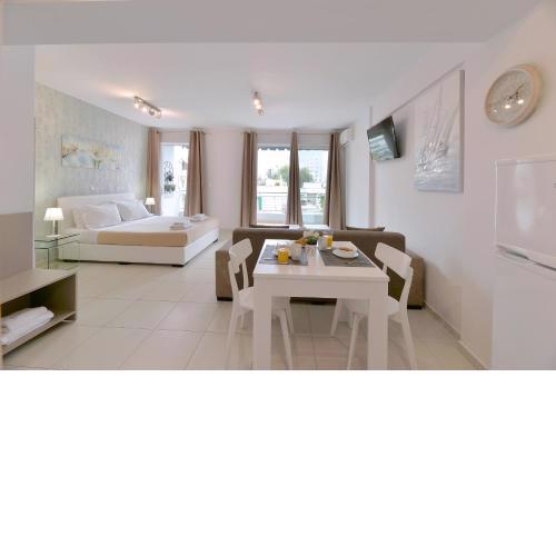Alekos Apartments 1 Νetflix