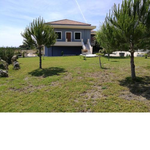 Alekos Beach Houses-Angelo