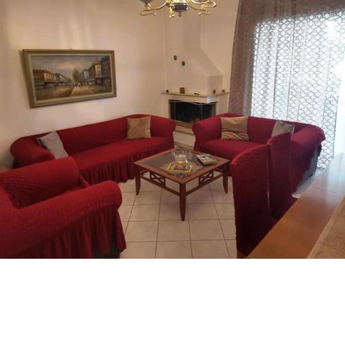 Alex’ s apartment