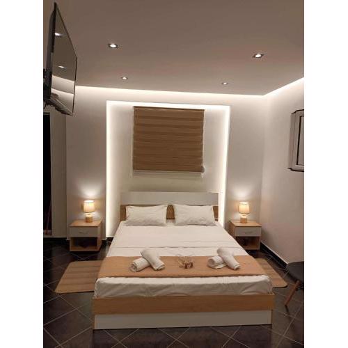 ALEXANDER APARTMENT'S